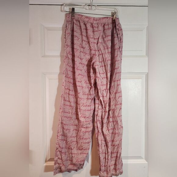 Victoria's Secret Pink Drawstring Pajama Pants has some discoloration/wa… - Picture 4 of 4